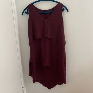 White House Black Market Sleeveless Burgundy Top Size Small Layered